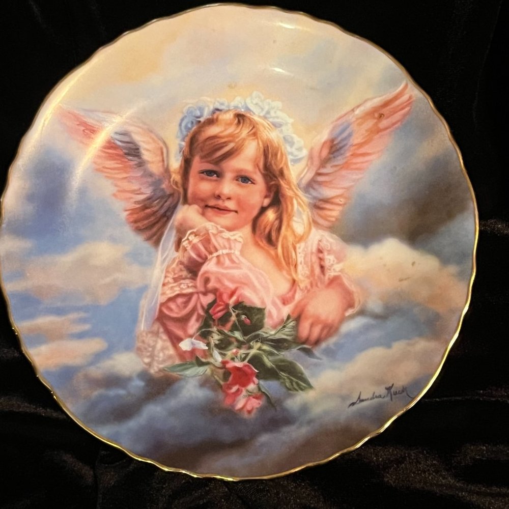 Bradex Collector's Plate 1764AG  Angel of Grace  Sandra Kuck    1995